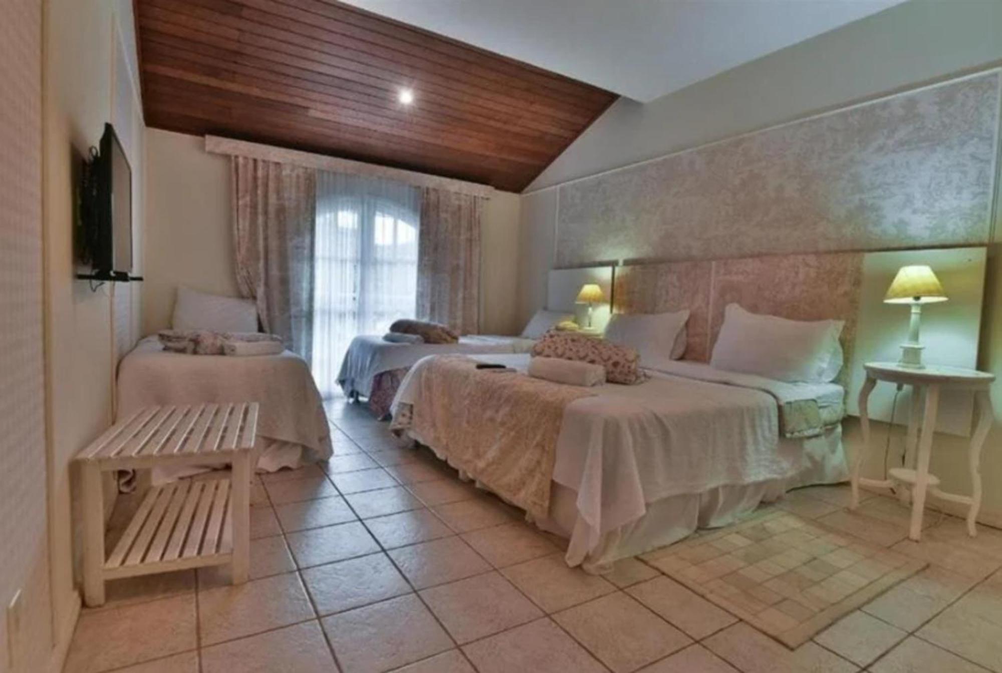 Hotel Fazenda Cachoeiras De Cavaru Vassouras Buitenkant foto